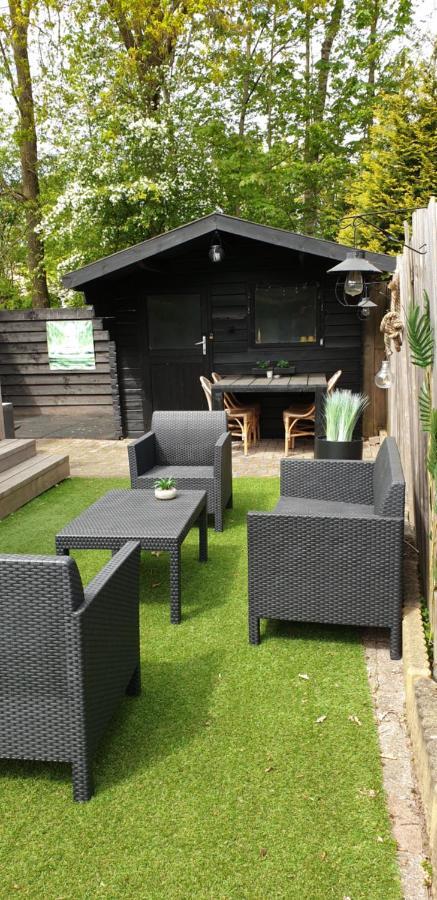 Chalet op vakantiepark Bergumermeer Suameer Buitenkant foto